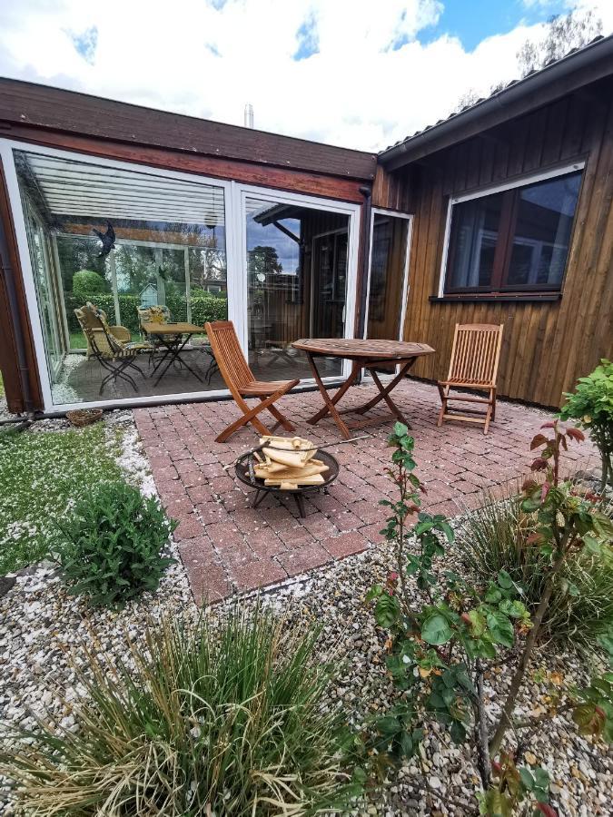 Ferienhaus In Absoluter Seenaehe Fuer 4 Personen อาเรนด์เซ ภายนอก รูปภาพ